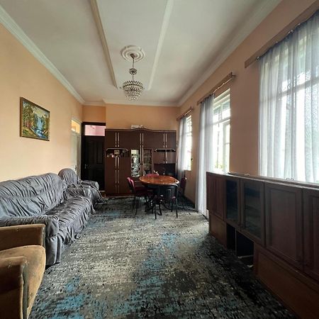 Medea'S Guest House Batumi Exterior foto